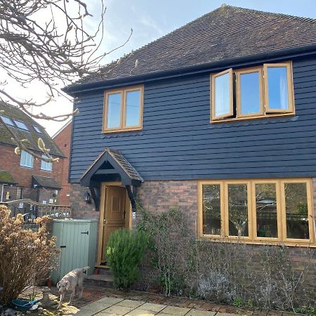 2 Regent Square Villa Rye Exterior photo